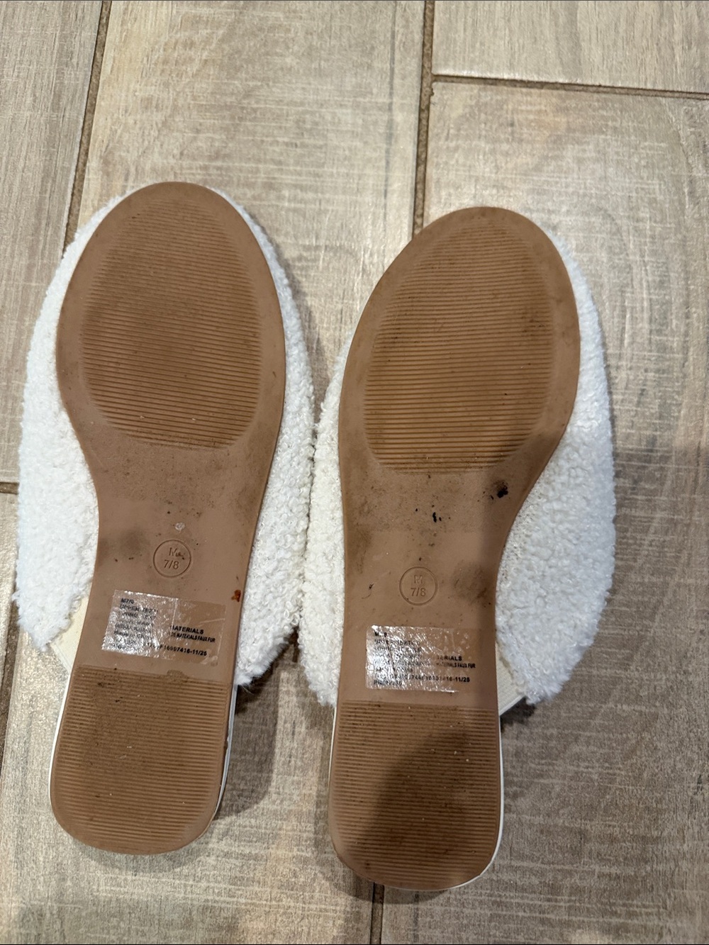 Roller Rabbit Slippers - Picture 7 of 7